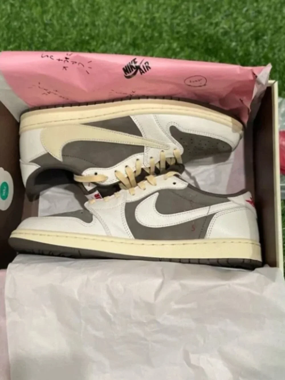 Jordan 1 Low Travis Scott Reverse Mocha Shoes
